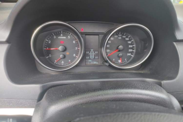 Used Haval M6 2019 1.5T Manual Two-Wheel Drive Elite Version China V Standard Instrument Cluster