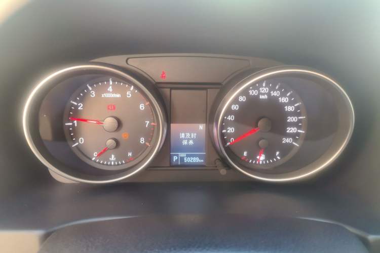 Used Haval M6 2019 1.5T DCT Two-Wheel Drive Value Edition China VI Standard Instrument Cluster
