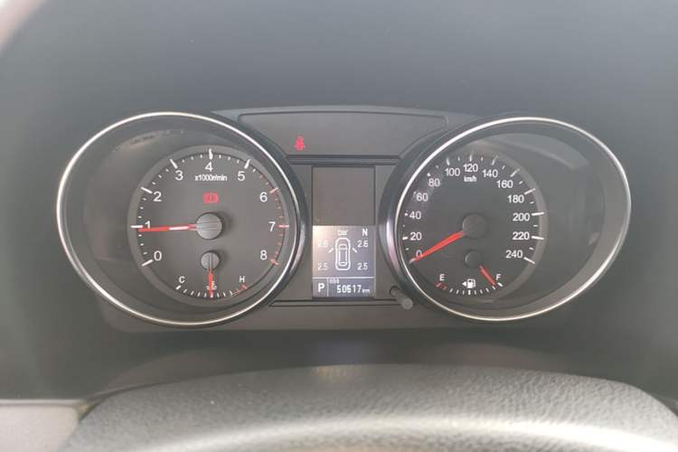 Used Haval M6 2019 1.5T DCT Two-Wheel Drive Elite Version China VI Standard Instrument Cluster