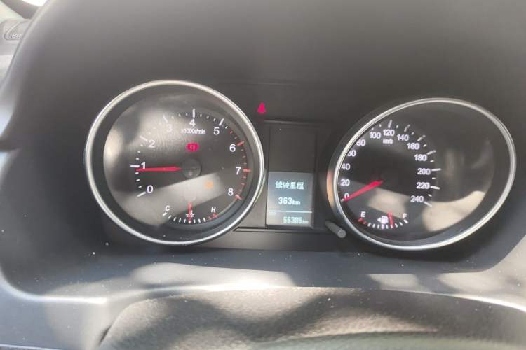 Used Haval M6 2019 1.5T Manual Two-Wheel Drive Urban Version China VI Standard Instrument Cluster