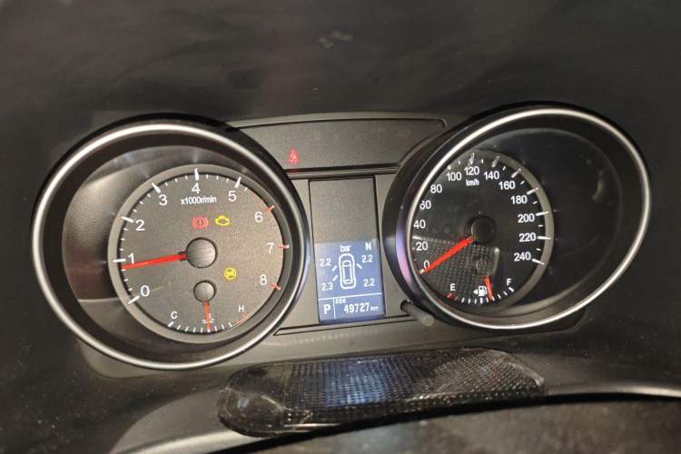 Used Haval M6 2019 1.5T DCT Two-Wheel Drive Value Edition China VI Standard Instrument Cluster