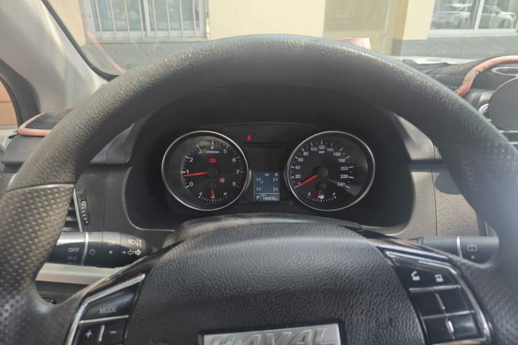 Used Haval M6 2019 1.5T DCT Two-Wheel Drive Value Edition China VI Standard Instrument Cluster