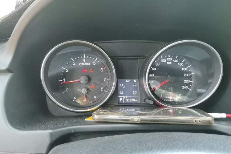 Used Haval M6 2019 1.5T DCT Two-Wheel Drive Value Edition China VI Standard Instrument Cluster