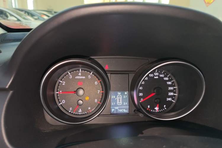 Used Haval M6 2019 1.5T DCT Two-Wheel Drive Value Edition China VI Standard Instrument Cluster