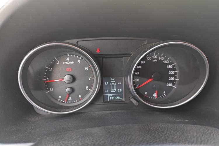 Used Haval M6 2019 1.5T Manual Two-Wheel Drive Elite Version China V Standard Instrument Cluster