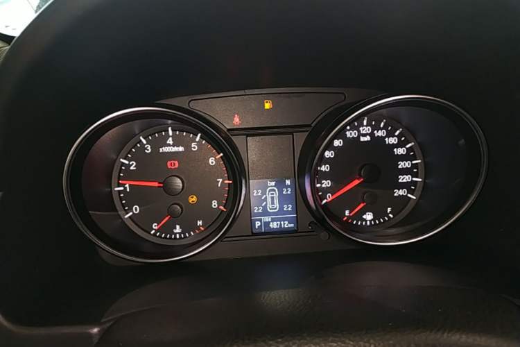 Used Haval M6 2019 1.5T DCT Two-Wheel Drive Elite Version China VI Standard Instrument Cluster