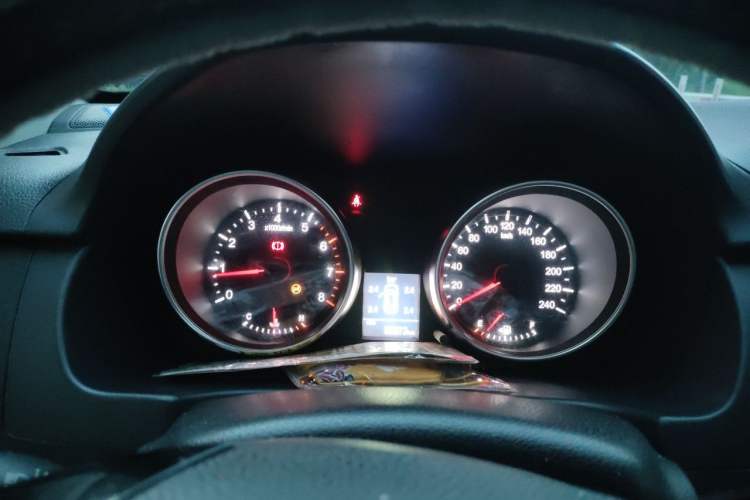 Used Haval M6 2019 1.5T Manual Two-Wheel Drive Elite Version China VI Standard Instrument Cluster
