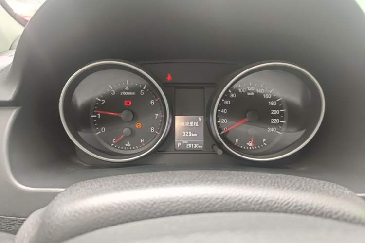 Used Haval M6 2019 1.5T DCT Two-Wheel Drive Elite Version China VI Standard Instrument Cluster