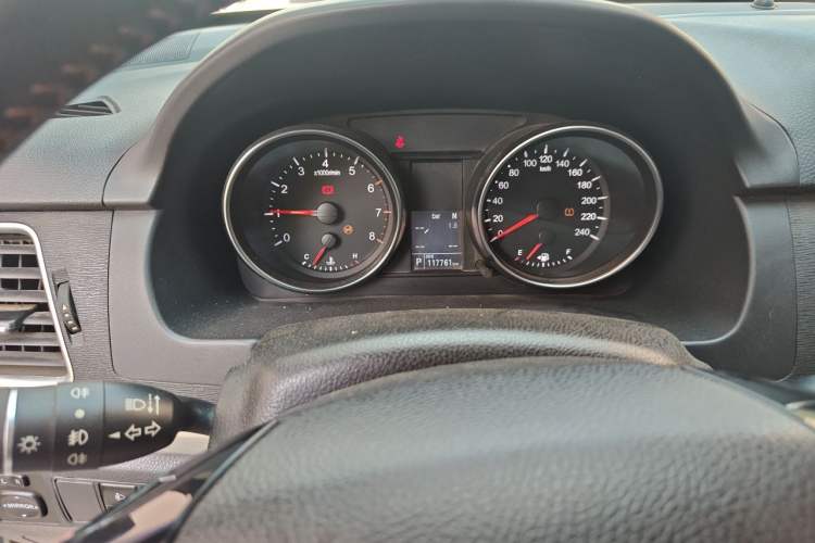 Used Haval M6 2019 1.5T DCT Two-Wheel Drive Elite Version China VI Standard Instrument Cluster