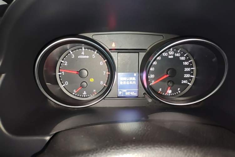 Used Haval M6 2019 1.5T DCT Two-Wheel Drive Elite Version China VI Standard Instrument Cluster
