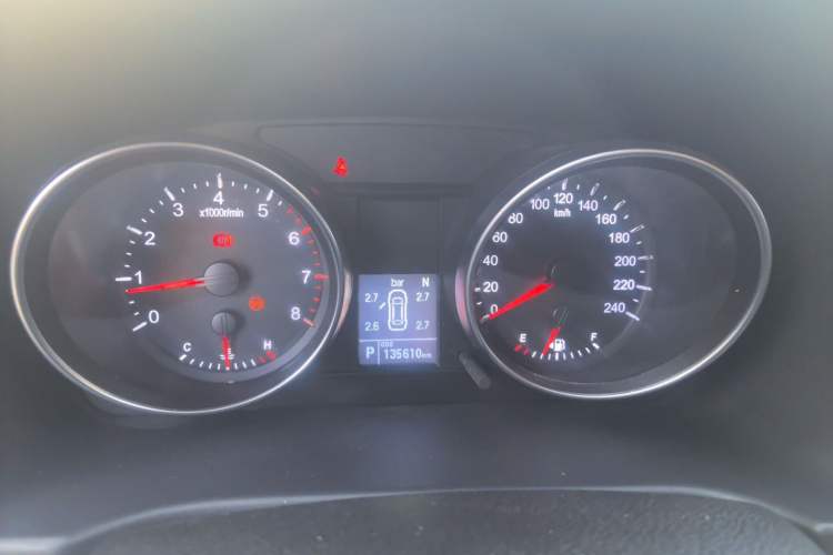 Used Haval M6 2019 1.5T DCT Two-Wheel Drive Elite Version China VI Standard Instrument Cluster