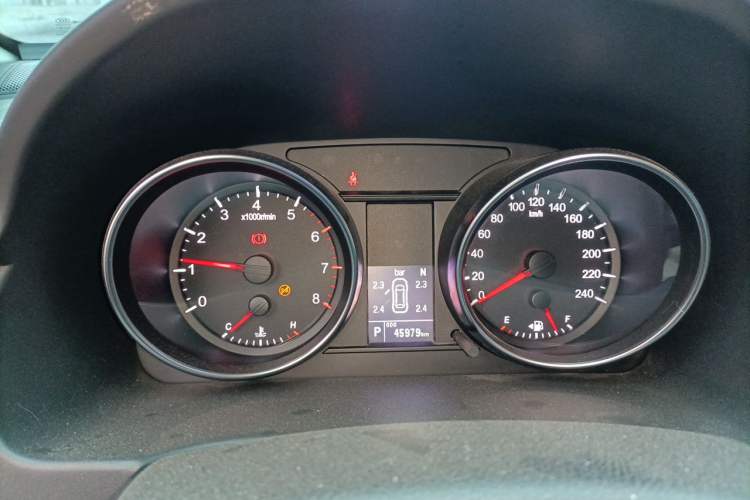 Used Haval M6 2019 1.5T DCT Two-Wheel Drive Value Edition China VI Standard Instrument Cluster