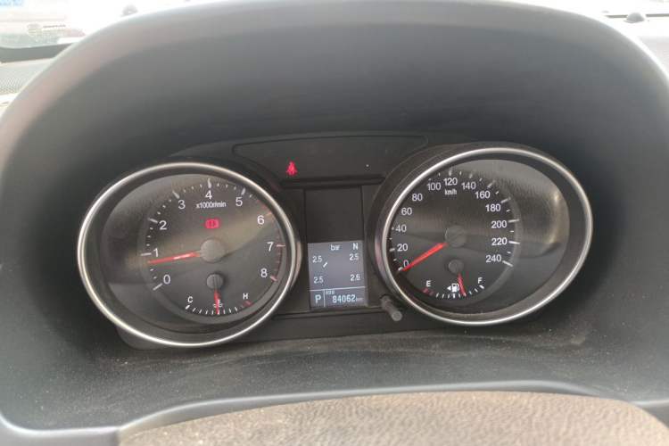 Used Haval M6 2019 1.5T DCT Two-Wheel Drive Value Edition China VI Standard Instrument Cluster