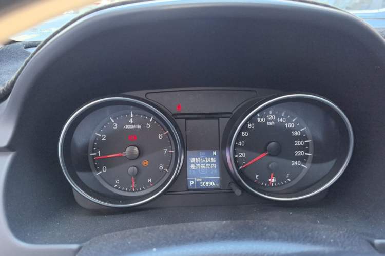 Used Haval M6 2019 1.5T DCT Two-Wheel Drive Value Edition China VI Standard Instrument Cluster