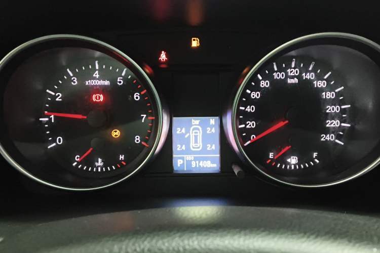 Used Haval M6 2019 1.5T DCT Two-Wheel Drive Value Edition China VI Standard Instrument Cluster
