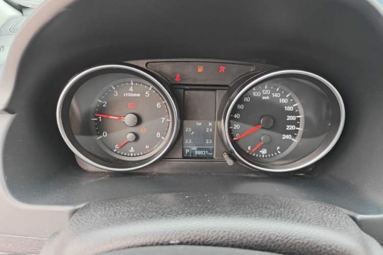 Used Haval M6 2019 1.5T DCT Two-Wheel Drive Elite Version China VI Standard Instrument Cluster