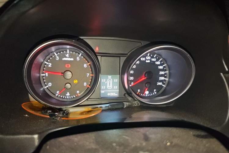 Used Haval M6 2019 1.5T Manual Two-Wheel Drive Elite Version China V Standard Instrument Cluster