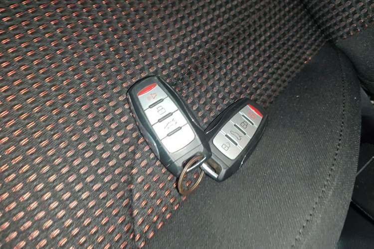 Used Haval M6 2019 1.5T Manual Two-Wheel Drive Urban Version China VI Standard Interior 1