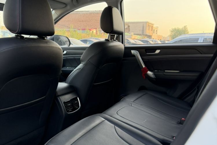 Used Haval M6 2019 1.5T DCT Two-Wheel Drive Value Edition China VI Standard Interior 1
