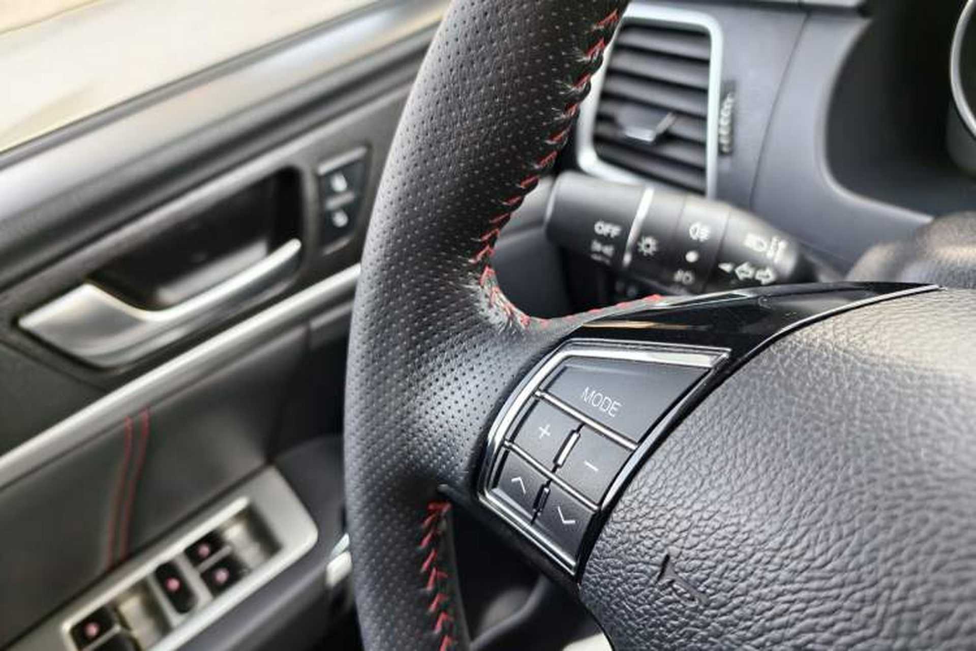 Used Haval M6 2019 1.5T Manual Two-Wheel Drive Elite Version China VI Standard Interior 1