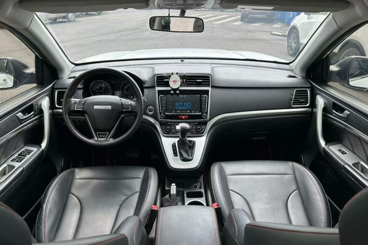 Used Haval M6 2019 1.5T DCT Two-Wheel Drive Elite Version China V Standard Interior 1