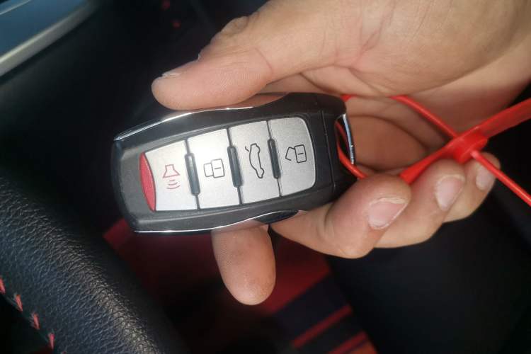 Used Haval M6 2019 1.5T DCT Two-Wheel Drive Elite Version China VI Standard Interior 1
