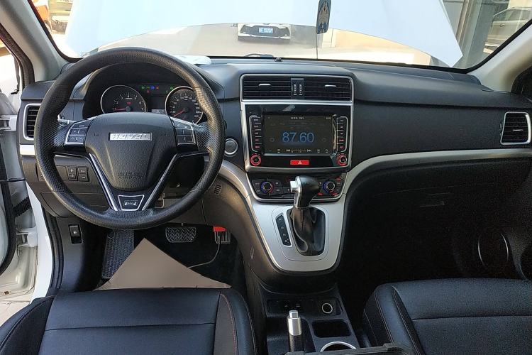 Used Haval M6 2019 1.5T DCT Two-Wheel Drive Value Edition China VI Standard Interior 2