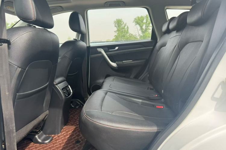 Used Haval M6 2019 1.5T DCT Two-Wheel Drive Value Edition China VI Standard Interior 2