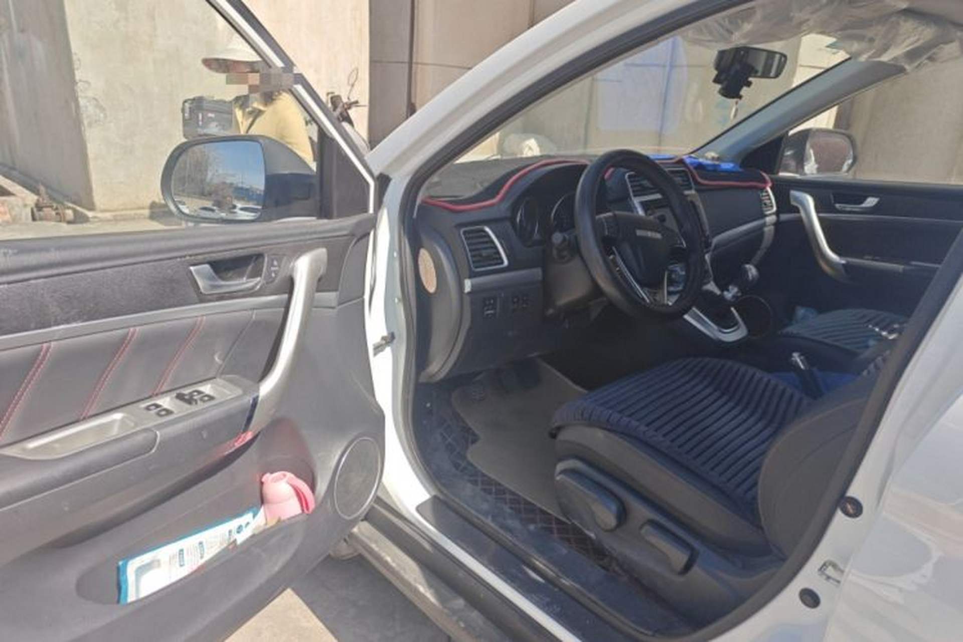 Used Haval M6 2019 1.5T Manual Two-Wheel Drive Elite Version China VI Standard Interior 3