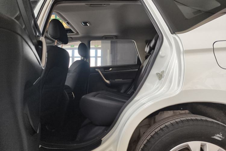 Used Haval M6 2019 1.5T DCT Two-Wheel Drive Value Edition China VI Standard Interior 3