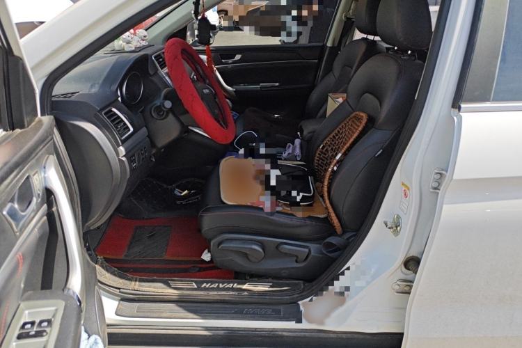 Used Haval M6 2019 1.5T Manual Two-Wheel Drive Elite Version China V Standard Interior 3