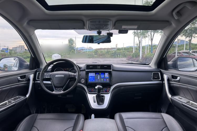 Used Haval M6 2019 1.5T DCT Two-Wheel Drive Value Edition China VI Standard Interior 5
