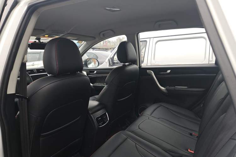 Used Haval M6 2019 1.5T DCT Two-Wheel Drive Urban Version China VI Standard Interior 6