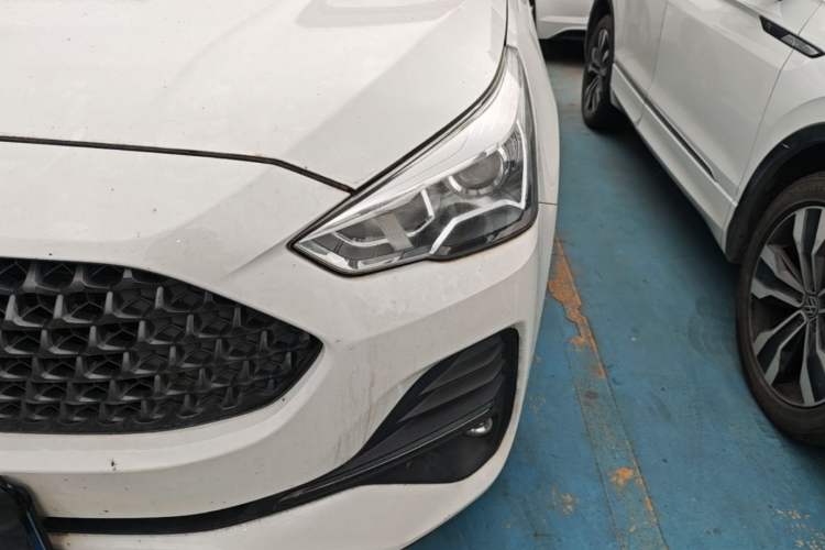 Used Haval M6 2019 1.5T DCT Two-Wheel Drive Elite Version China VI Standard Left Front Headlight