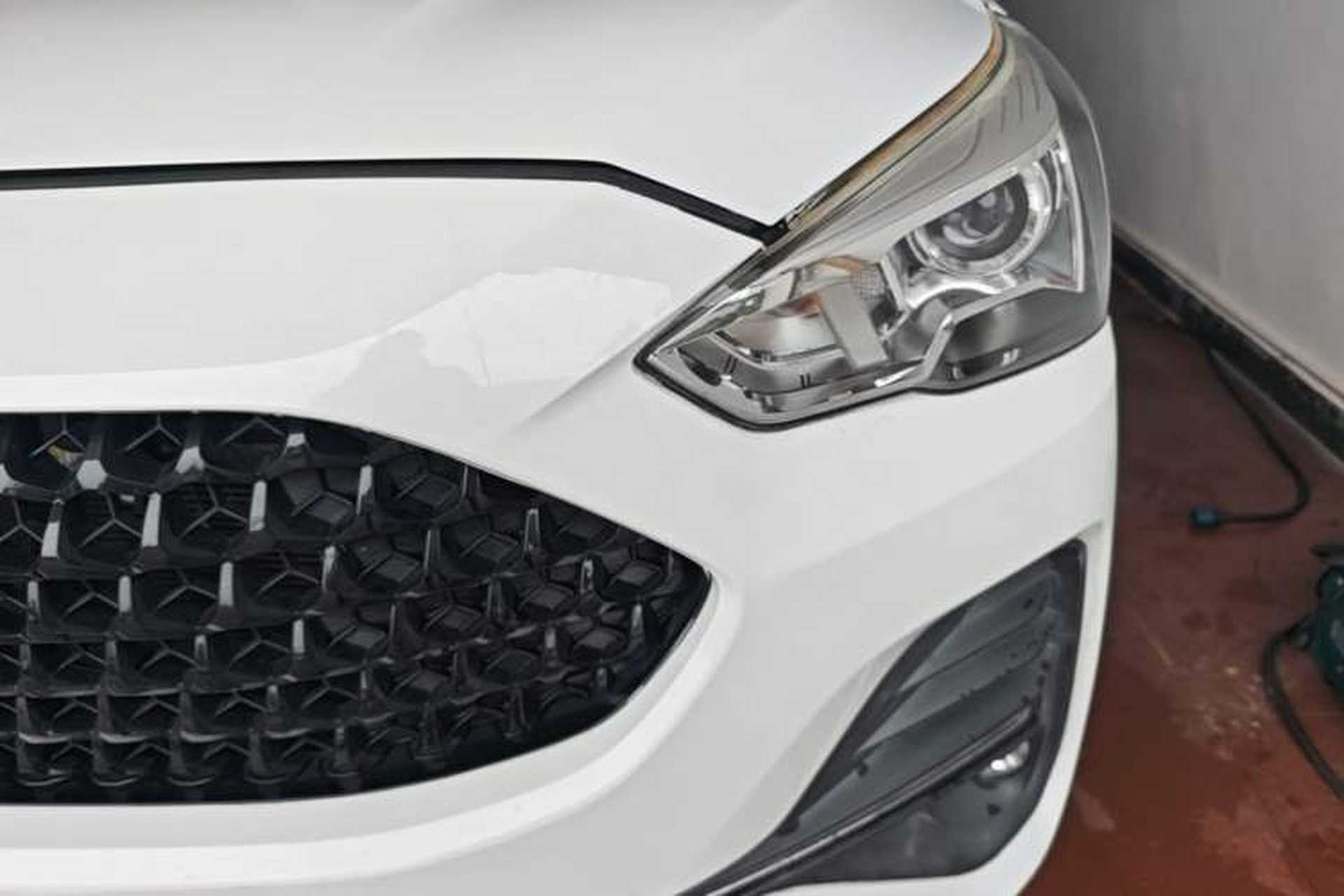 Used Haval M6 2019 1.5T DCT Two-Wheel Drive Elite Version China VI Standard Left Front Headlight
