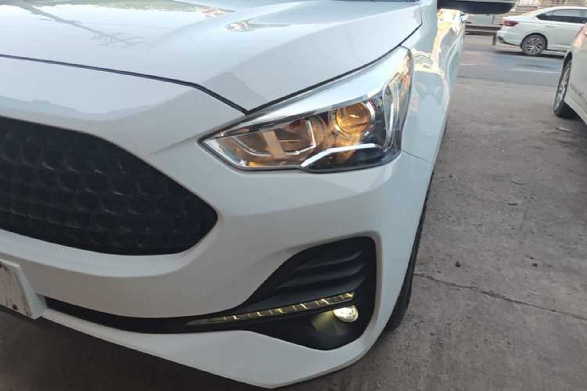 Used Haval M6 2019 1.5T DCT Two-Wheel Drive Elite Version China VI Standard Left Front Headlight