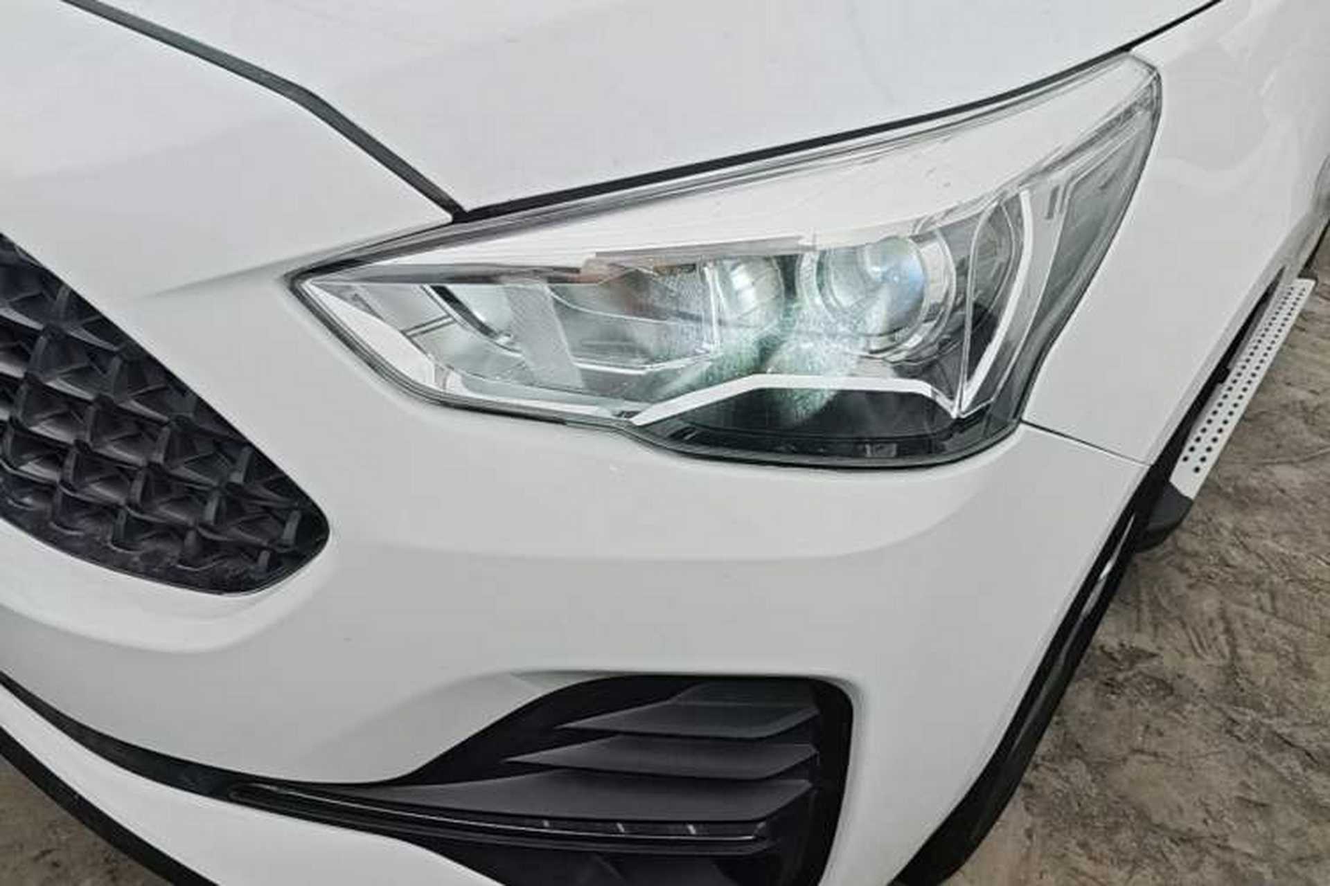Used Haval M6 2019 1.5T Manual Two-Wheel Drive Urban Version China VI Standard Left Front Headlight