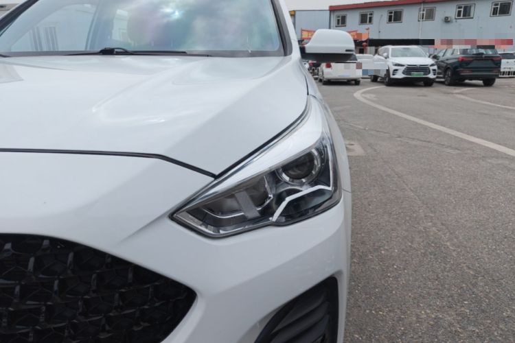 Used Haval M6 2019 1.5T DCT Two-Wheel Drive Elite Version China VI Standard Left Front Headlight
