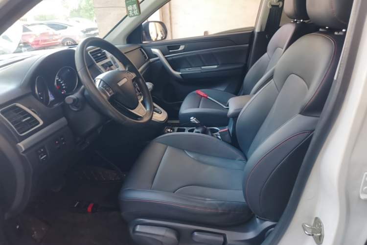 Used Haval M6 2019 1.5T DCT Two-Wheel Drive Value Edition China VI Standard Left Front Seat