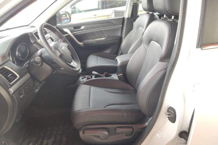Used Haval M6 2019 1.5T DCT Two-Wheel Drive Elite Version China VI Standard Left Front Seat
