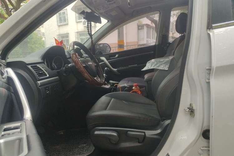 Used Haval M6 2019 1.5T Manual Two-Wheel Drive Elite Version China VI Standard Left Front Seat
