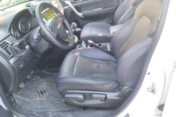 Used Haval M6 2019 1.5T Manual Two-Wheel Drive Elite Version China V Standard Left Front Seat