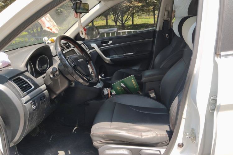 Used Haval M6 2019 1.5T DCT Two-Wheel Drive Value Edition China VI Standard Left Front Seat