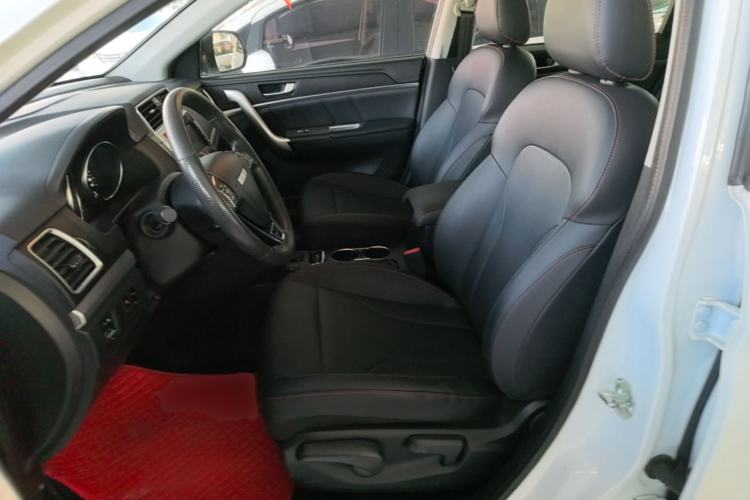 Used Haval M6 2019 1.5T DCT Two-Wheel Drive Value Edition China VI Standard Left Front Seat