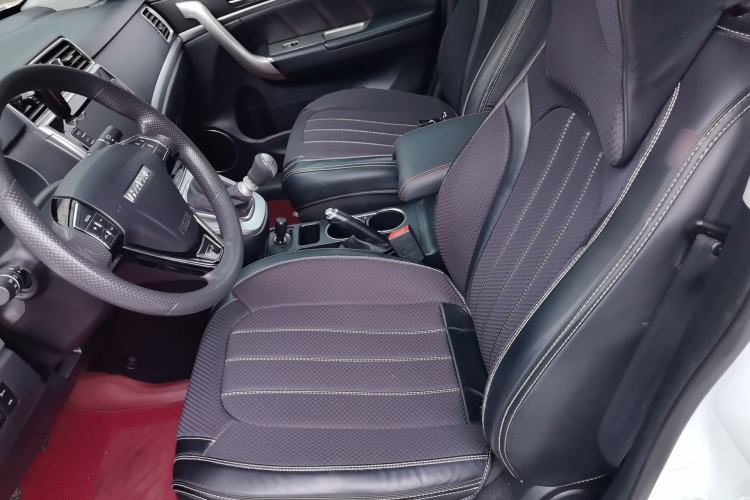 Used Haval M6 2019 1.5T Manual Two-Wheel Drive Urban Version China VI Standard Left Front Seat