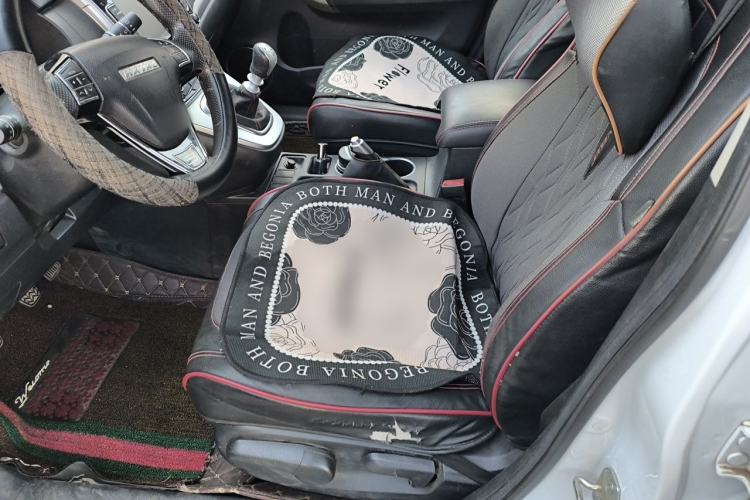 Used Haval M6 2019 1.5T Manual Two-Wheel Drive Urban Version China VI Standard Left Front Seat