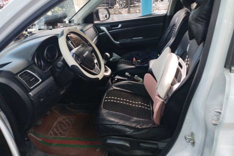 Used Haval M6 2019 1.5T Manual Two-Wheel Drive Urban Version China VI Standard Left Front Seat