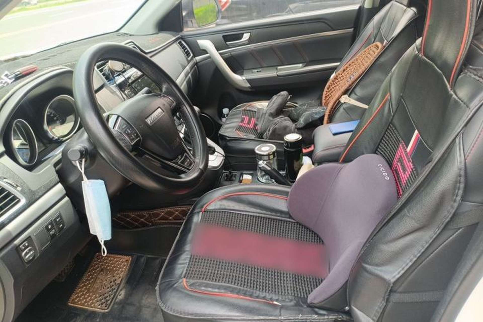 Used Haval M6 2019 1.5T DCT Two-Wheel Drive Value Edition China VI Standard Left Front Seat