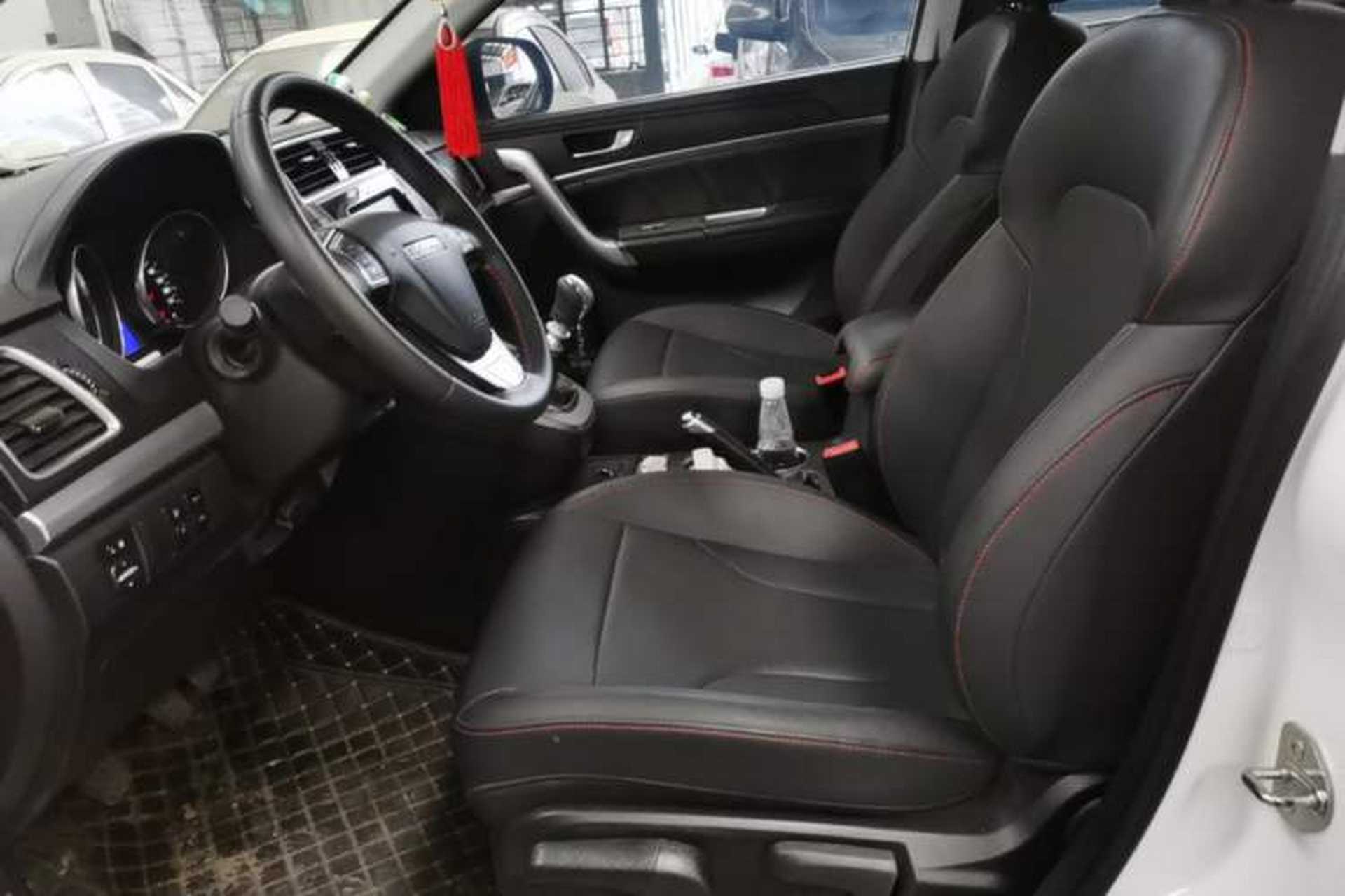 Used Haval M6 2019 1.5T Manual Two-Wheel Drive Elite Version China VI Standard Left Front Seat