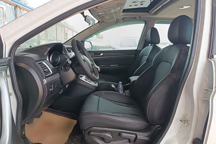 Used Haval M6 2019 1.5T Manual Two-Wheel Drive Elite Version China VI Standard Left Front Seat